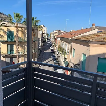 Le Dimore Di Via Venezia Civitanova Marche Exterior photo